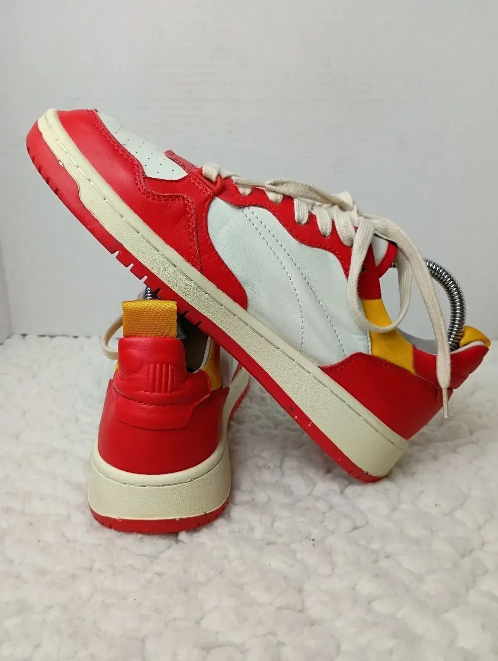 Oncept Phoenix Low Top Sneaker Retro Red Leather Women's 8.5 Luxury Casual Shoes